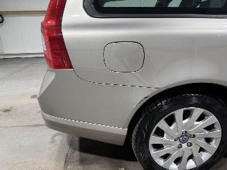 Volvo V-70 2.0 107kW  Momentum picture 14