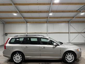 Auto incidentate Volvo V-70 2.0 107kW  Momentum 2009/4