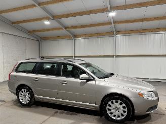 Volvo V-70 2.0 107kW  Momentum picture 2