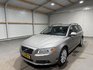 Volvo V-70 2.0 107kW  Momentum picture 10