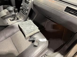 Volvo V-70 2.0 107kW  Momentum picture 20