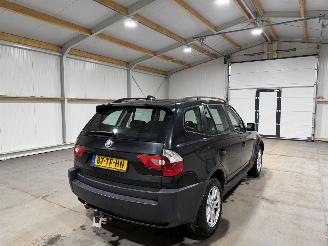 BMW X3 2.0i 110kW X-Drive Business Line picture 6
