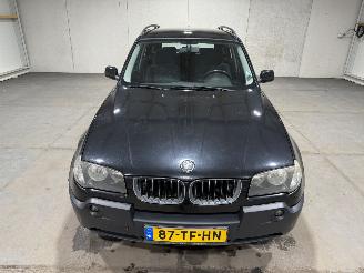 BMW X3 2.0i 110kW X-Drive Business Line picture 21