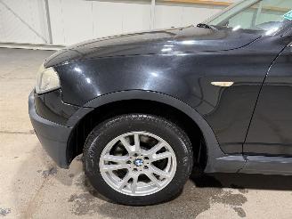 BMW X3 2.0i 110kW X-Drive Business Line picture 14