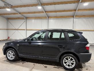 BMW X3 2.0i 110kW X-Drive Business Line picture 11