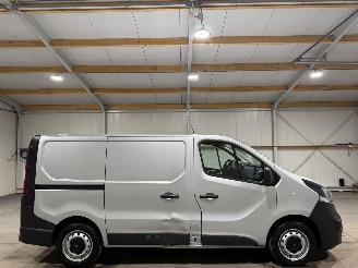 dañado vehículos comerciales Opel Vivaro 1.6CDTi 92kW Edition Camera Airco 2019/10