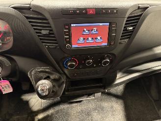 Iveco Daily 2.3D 93kW Airco Navi H1 300 picture 19