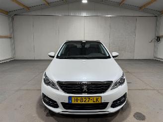 Peugeot 308 SW 1.2 81kW Clima PureTech Blue Lease Premium picture 4