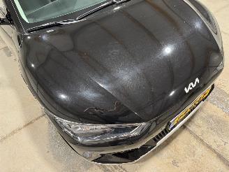 Kia EV6 77.4 kWh Plus 168kW picture 17