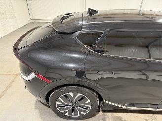 Kia EV6 77.4 kWh Plus 168kW picture 31