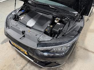 Kia EV6 77.4 kWh Plus 168kW picture 25