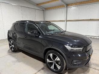 Volvo XC40 78kWh Recharge 300kW AWD R-Design picture 2