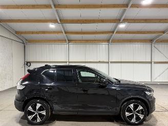 Vaurioauto  passenger cars Volvo XC40 78kWh Recharge 300kW AWD R-Design 2020/12