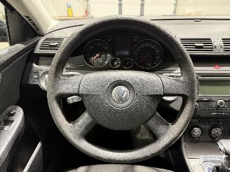 Volkswagen Passat 2.0TDI 103kW Automaat Trendline picture 14