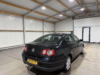 Volkswagen Passat 2.0TDI 103kW Automaat Trendline picture 6