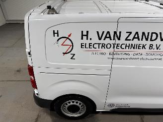 Peugeot Expert 1.5BlueHDI 75kW 100s&s L2 picture 18
