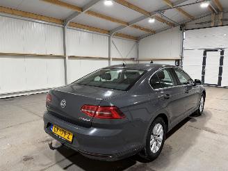 Volkswagen Passat 1.4TSI 110kW ACT Business Edition picture 6