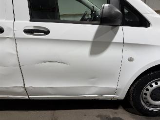 Mercedes Vito 110CDI 75kW Airco Camera Functional Lang picture 16