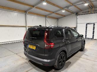 Dacia Jogger 1.6Hybrid 69kW Automaat Extreme 7Persoons picture 6
