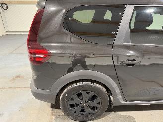 Dacia Jogger 1.6Hybrid 69kW Automaat Extreme 7Persoons picture 17