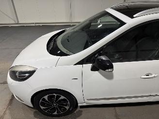 Renault Grand-scenic 2.0 103kW Automaat Bosé Clima picture 17