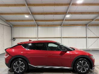 Vaurioauto  passenger cars Kia EV6 58kWh AIR 125kW 2023/7
