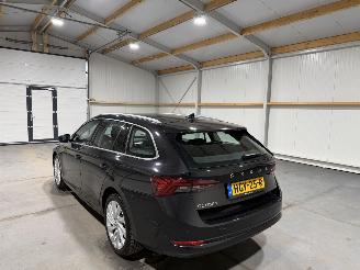 Skoda Octavia 1.4TSI iV 110kW Automaat PHEV Business Edition Plus picture 12