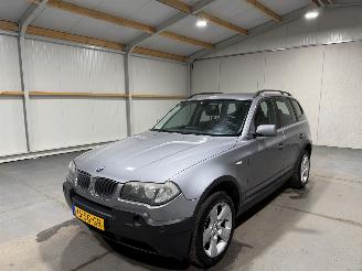 BMW X3 2.0i 110kW Introduction AWD picture 10