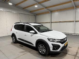 Dacia Jogger 1.0TCE 81kW Expression 7Persoons picture 2