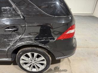 Mercedes Ml-klasse 250BlueTech 150kW 4Matic picture 24