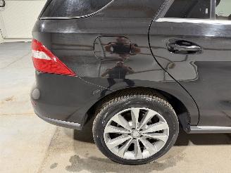 Mercedes Ml-klasse 250BlueTech 150kW 4Matic picture 25