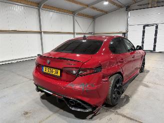 Alfa Romeo Giulia 2.9V6 375kW Automaat Quadrifoglio Sauber Engineering Carbon Pakket picture 6