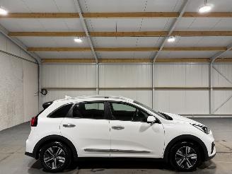 Auto incidentate Kia Niro 1.6GDi PHEV 77kW DynamicLine Automaat 2020/8