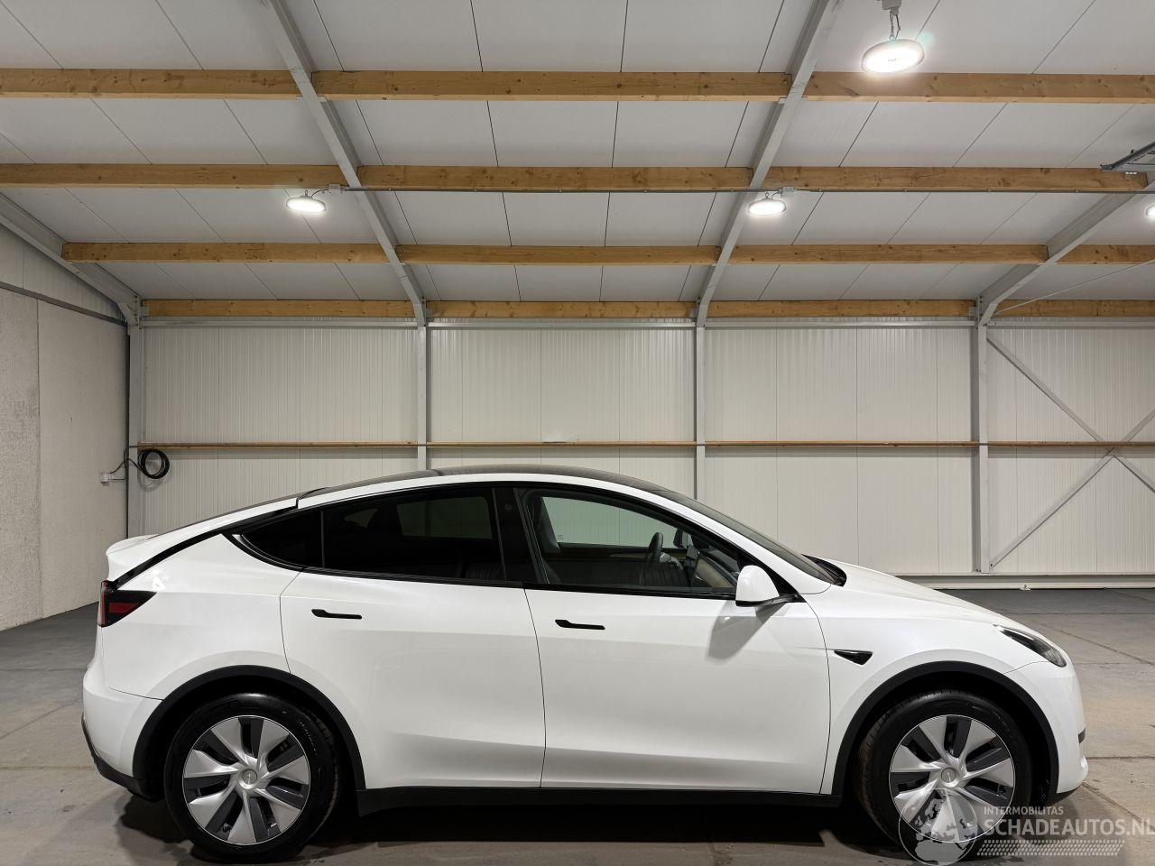 Tesla Model Y 75kWh Long Range RWD 258kW