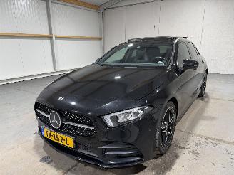 Mercedes A-klasse 200 120kW Automaat Pano Business Solution AMG picture 10