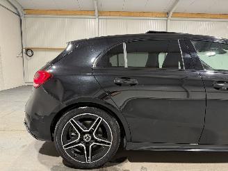 Mercedes A-klasse 200 120kW Automaat Pano Business Solution AMG picture 33