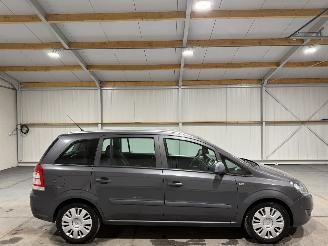 Auto incidentate Opel Zafira 1.6 85kW Selection 7Persoons 2011/4