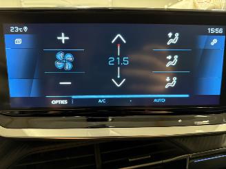 Peugeot 2008 1.2 PureTech 96kW Automaat GT picture 31