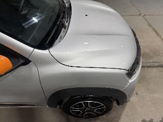 Dacia Spring 27kWh Comfort Plus 33kW Orange PACK Camera Navi picture 19