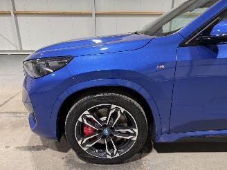 BMW iX1 eDrive20 67kWh 150kW M Sport Edition picture 14