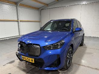 BMW iX1 eDrive20 67kWh 150kW M Sport Edition picture 9