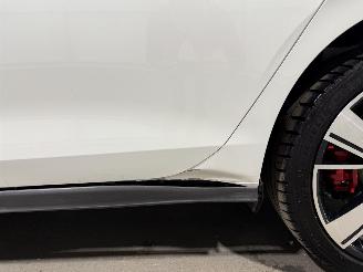 Volkswagen Golf GTE 1.4eHybrid 110kW Automaat Pano picture 32
