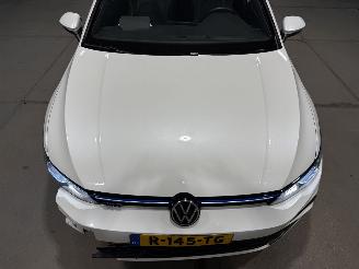 Volkswagen Golf GTE 1.4eHybrid 110kW Automaat Pano picture 20