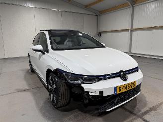 Volkswagen Golf GTE 1.4eHybrid 110kW Automaat Pano picture 3