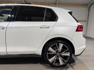 Volkswagen Golf GTE 1.4eHybrid 110kW Automaat Pano picture 30