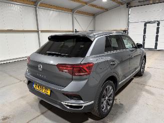 Volkswagen T-Roc 1.5TSI 110kW Sport Business R picture 6