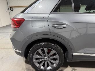 Volkswagen T-Roc 1.5TSI 110kW Sport Business R picture 32