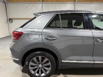 Volkswagen T-Roc 1.5TSI 110kW Sport Business R picture 30