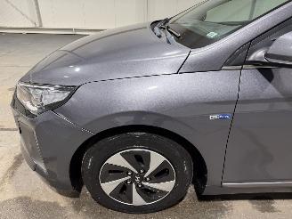 Hyundai Ioniq 1.6GDi 77kW Automaat Premium picture 15