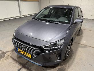 Hyundai Ioniq 1.6GDi 77kW Automaat Premium picture 21
